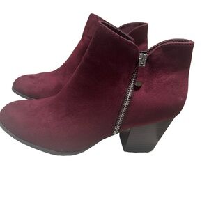NWT | Style & Co Berry Ankle Boots | Size 10.5 | Includes Box!